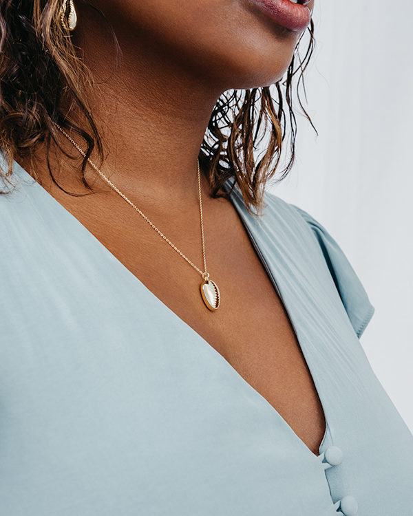 women bracelet 925 Sterling silver 18k gold plated side view